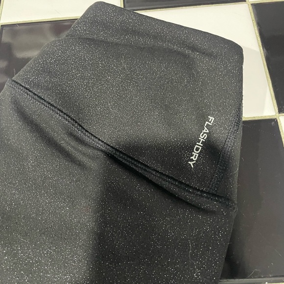 The North Face Black Sparkle EUC size small Leggings flashdry - Picture 2 of 5